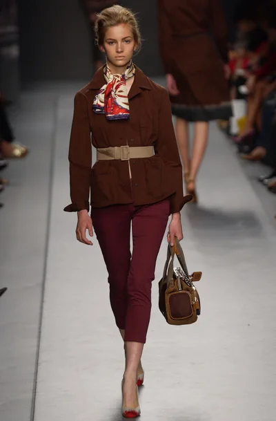 Look 19